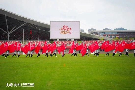 第63分钟，马竞后场长传发动进攻，略伦特右侧连续假动作摆脱防守送出精准传中，门前包抄的莫拉塔高高跃起头槌破门！